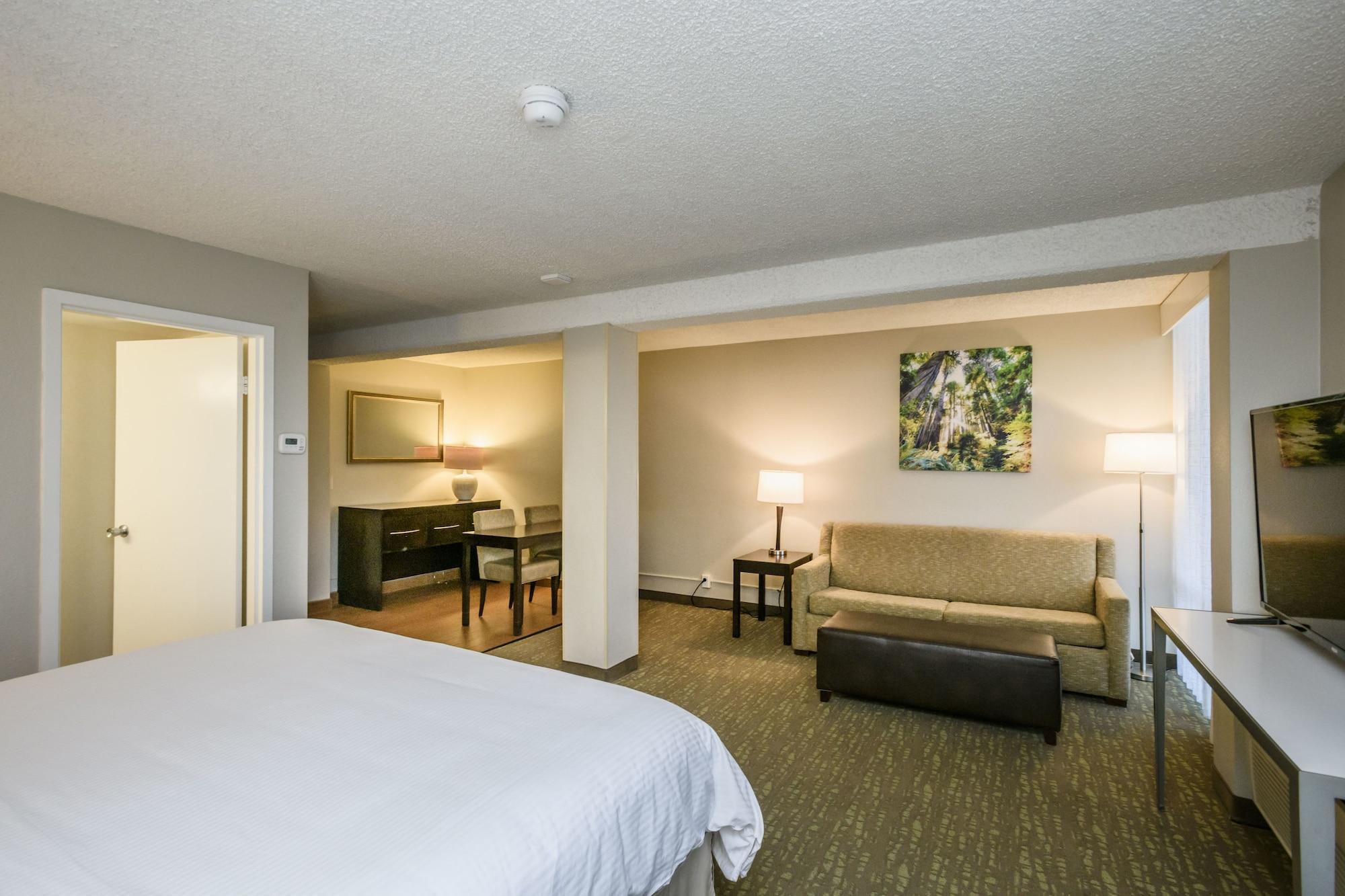 Отель Wyndham Garden Fresno Yosemite Airport Экстерьер фото